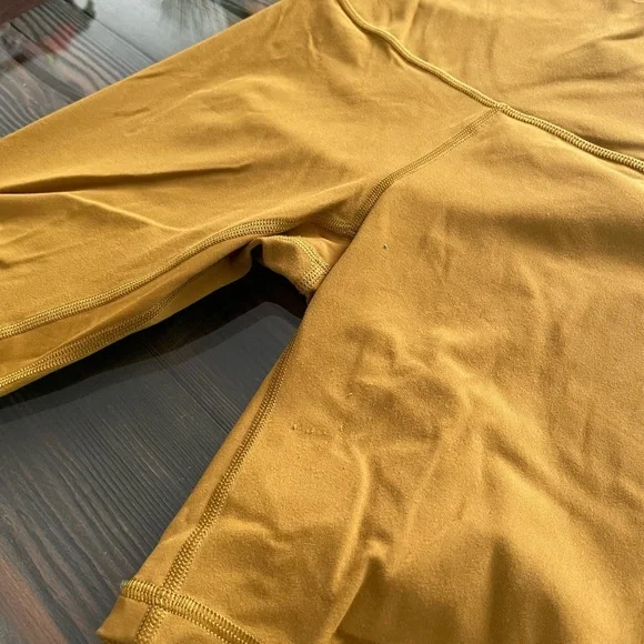 lululemon athletica Women's Golden align Shorts - Picture 3 of 5